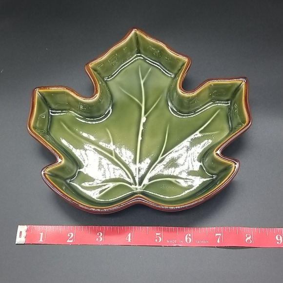 Maple and Oak Leaf Green and Brown Ceramic Dishes - Picture 4 of 10